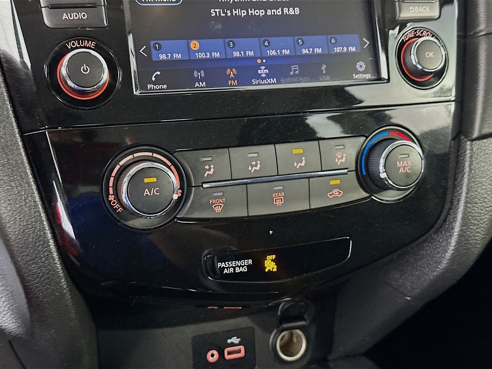 2020 Nissan Rogue S