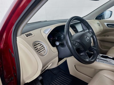 2018 Nissan Pathfinder SL