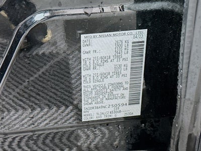 2022 Nissan Pathfinder SV