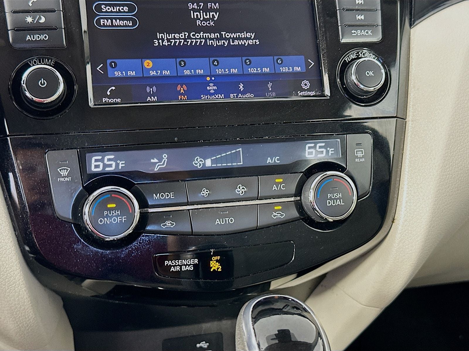 2020 Nissan Rogue Sport SV
