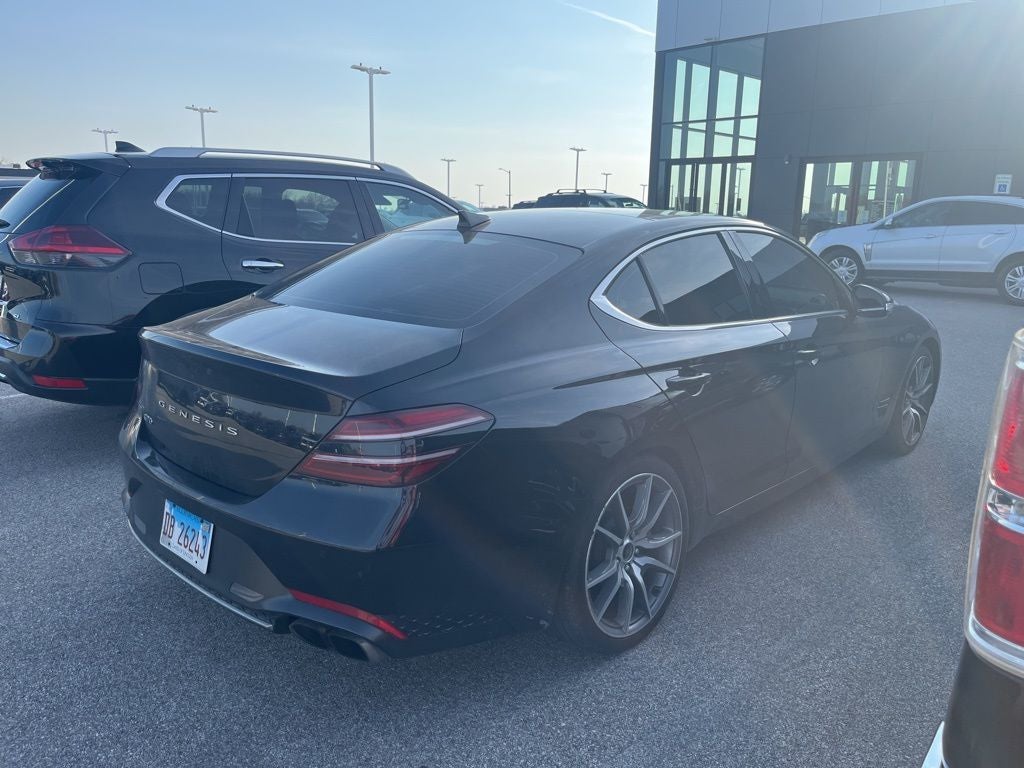 2022 Genesis G70 2.0T