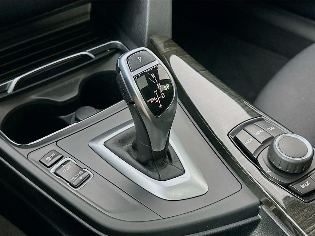 2018 BMW 3 Series 330i